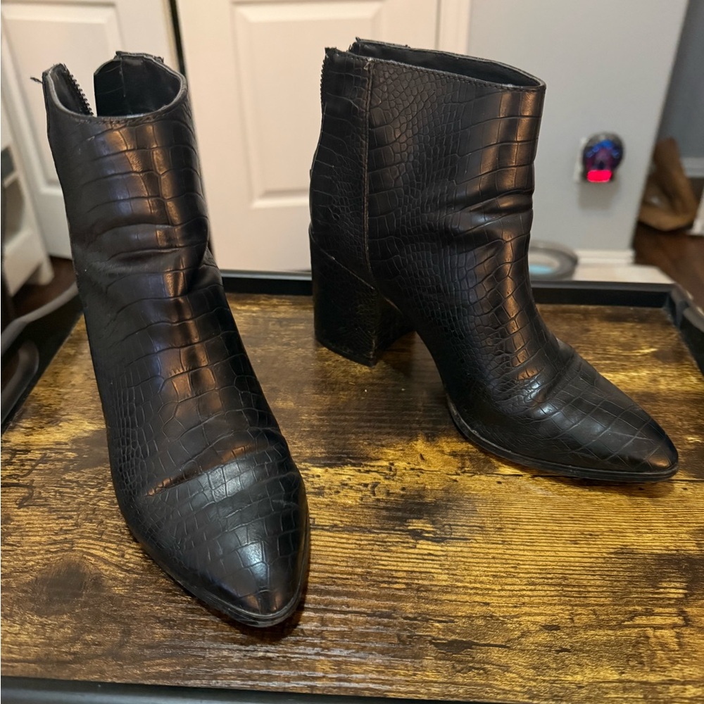 Steve Madden Black Croc-Textured Ankle Boots
